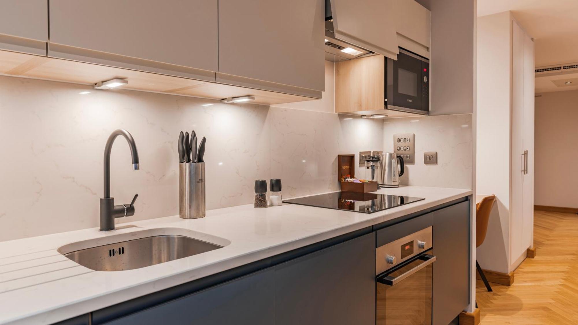 Farringdon Serviced Apartments By Lovelystay Londen Buitenkant foto